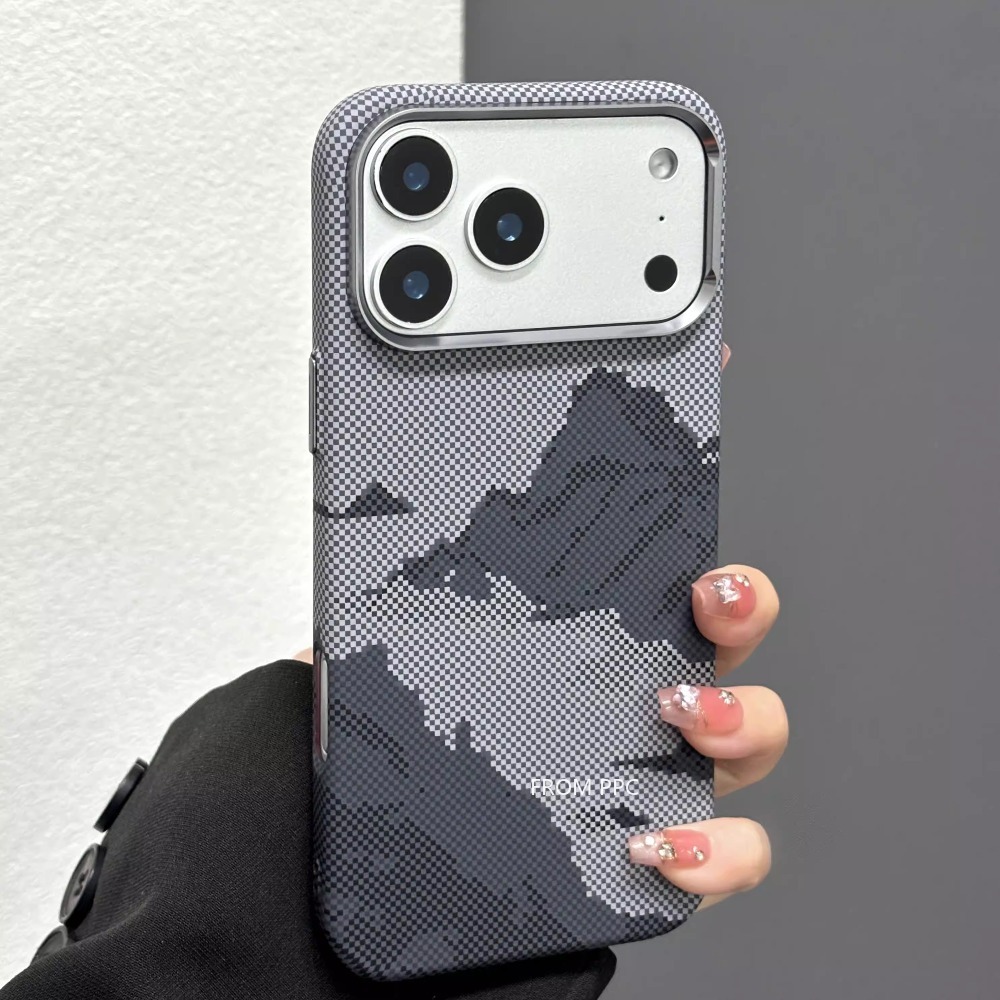 雪山マグネットケース iPhone 17 Pro Max用  - Camera Lens Protector のレビューと価格